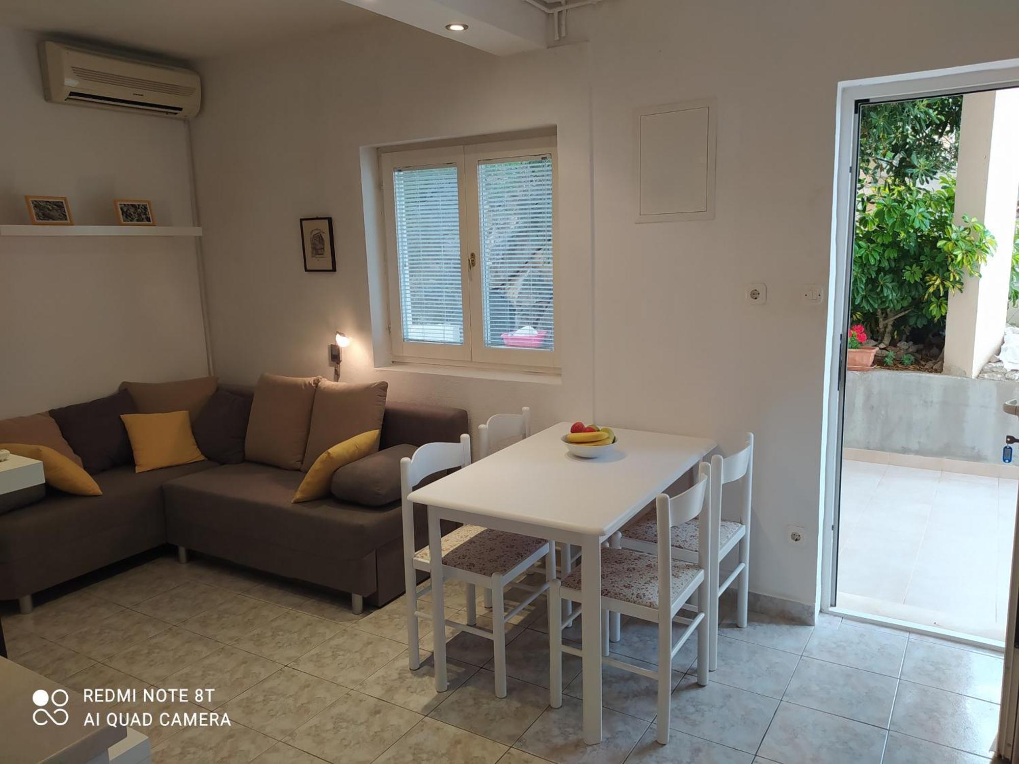 Apartments Tatjana Dominis Хвар Номер фото