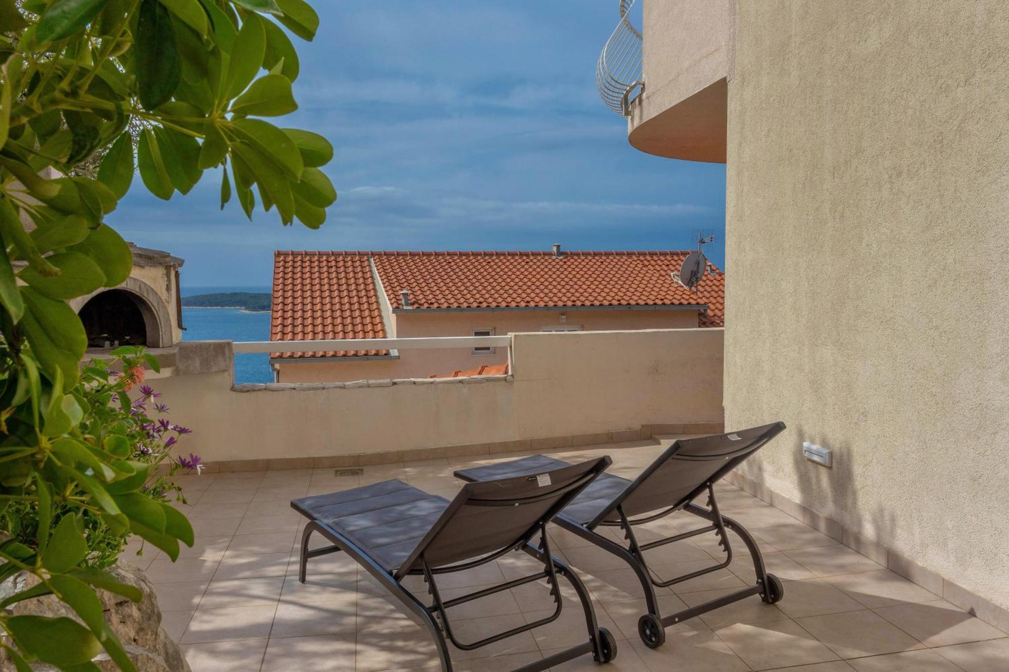 Apartments Tatjana Dominis Хвар Номер фото