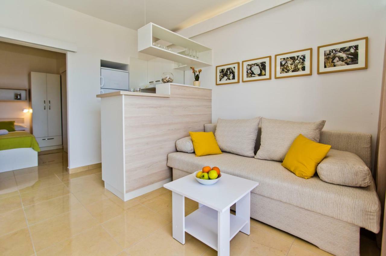 Apartments Tatjana Dominis Хвар Экстерьер фото